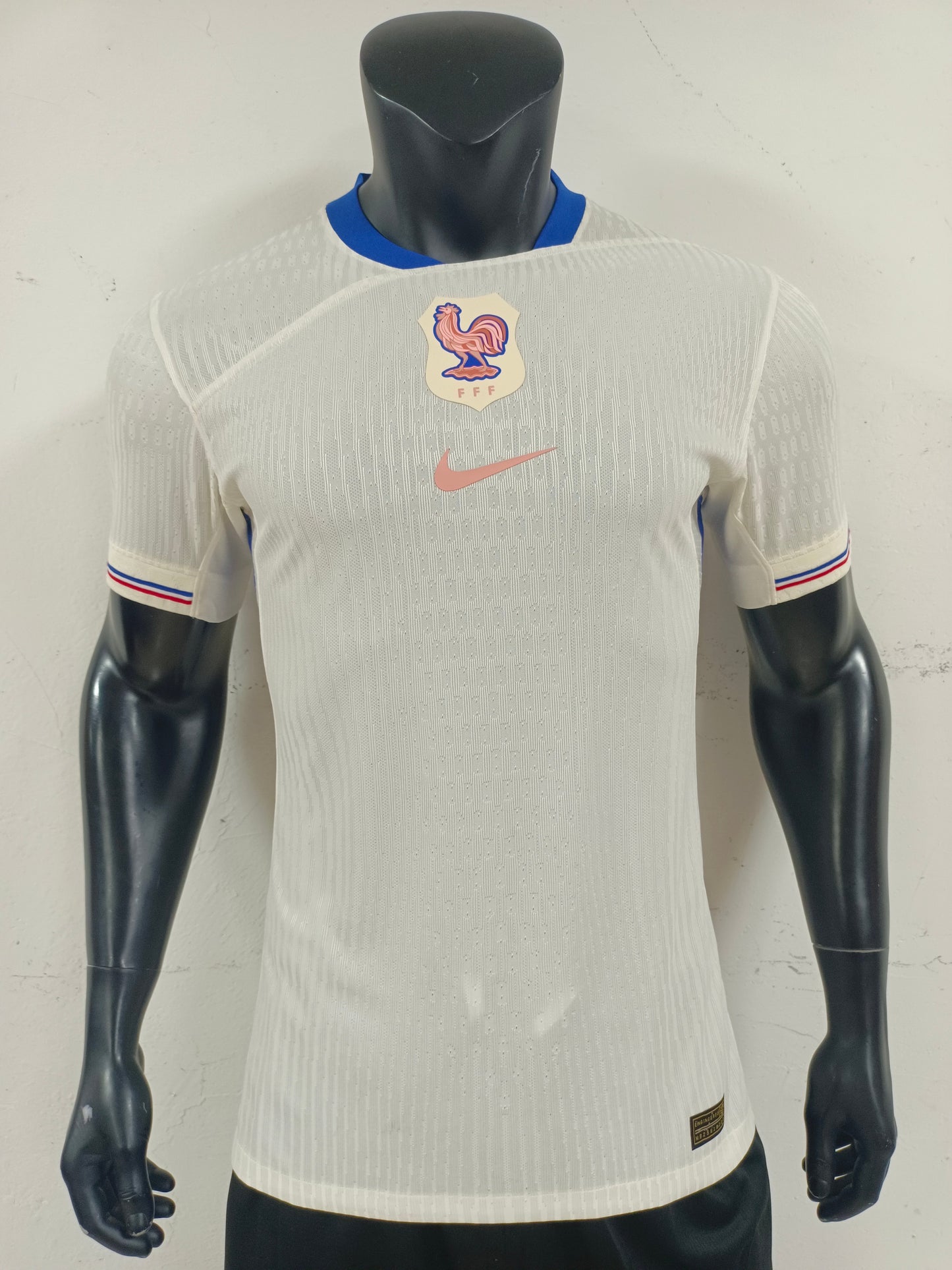25/26 France Away