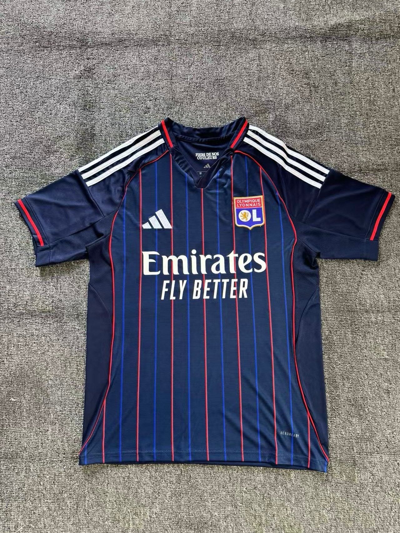 2025/26 – Maillot Extérieur Olympique Lyonnais