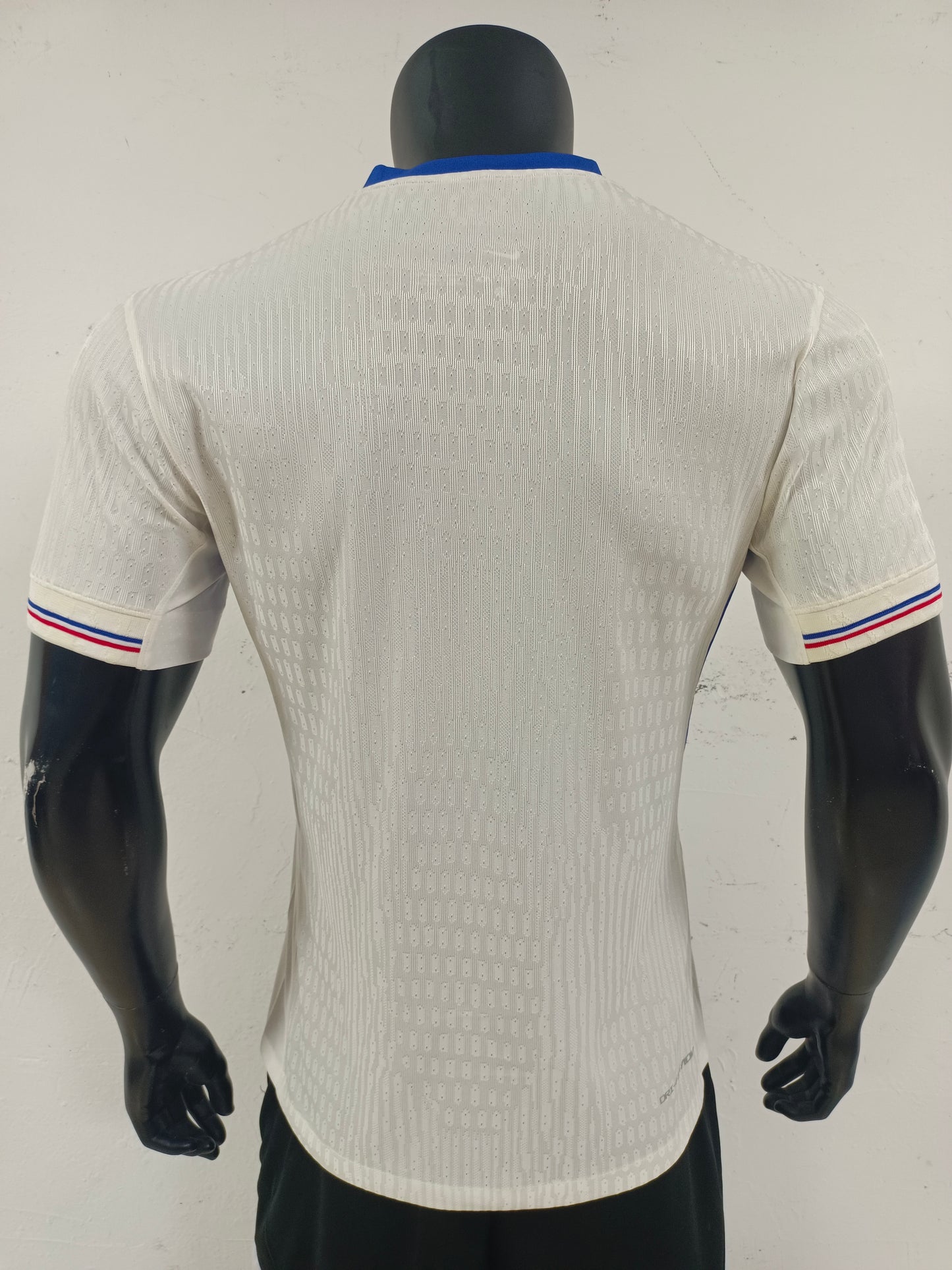 25/26 France Away