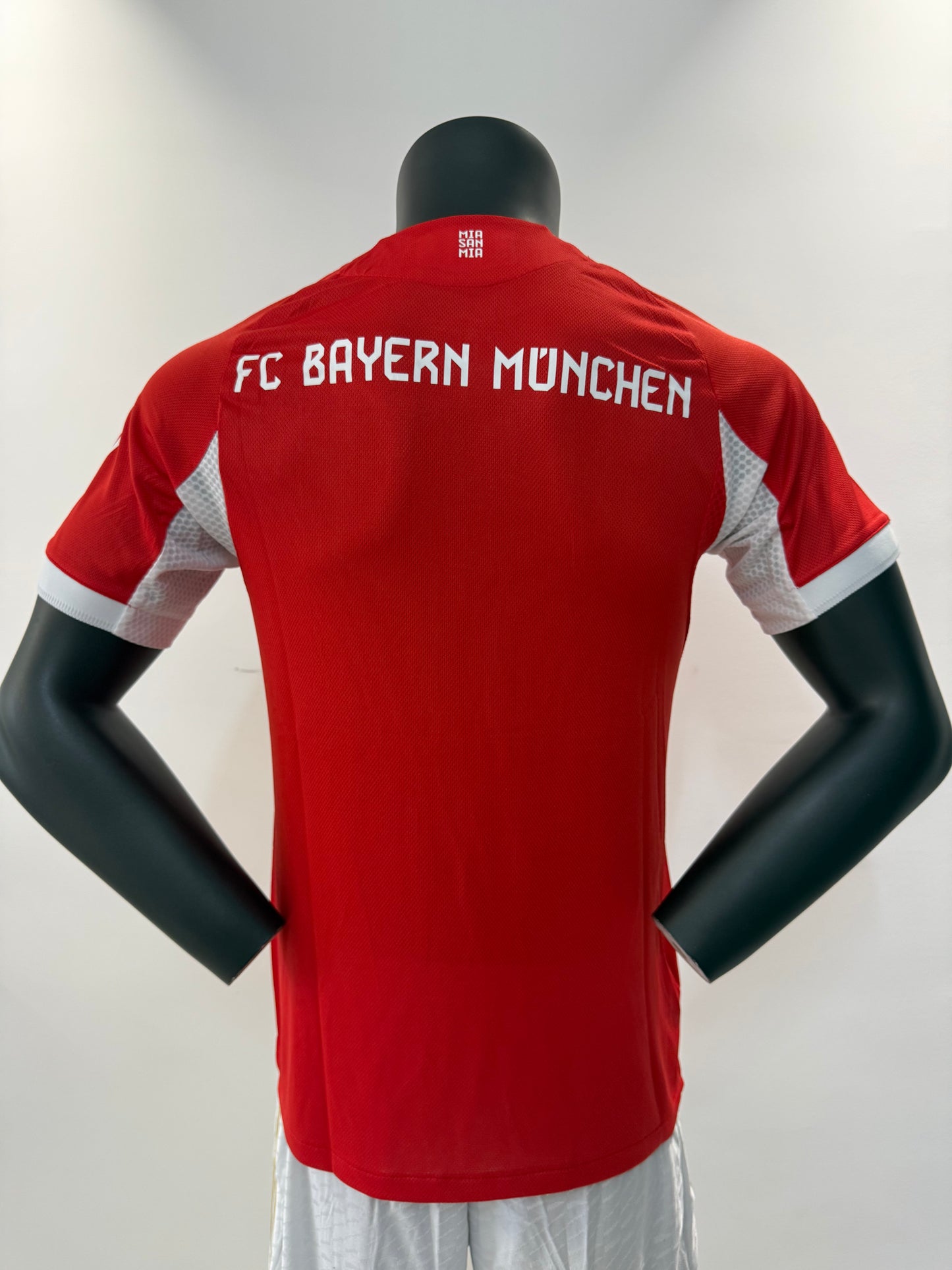 25/26 Bayern Munich home