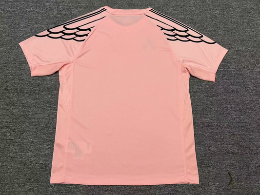 Fans Version 25/26 Paris Three Guests Pink