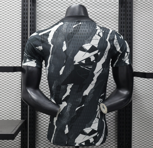 Player Version 25/26 Al-Ittihad Pre match uniform