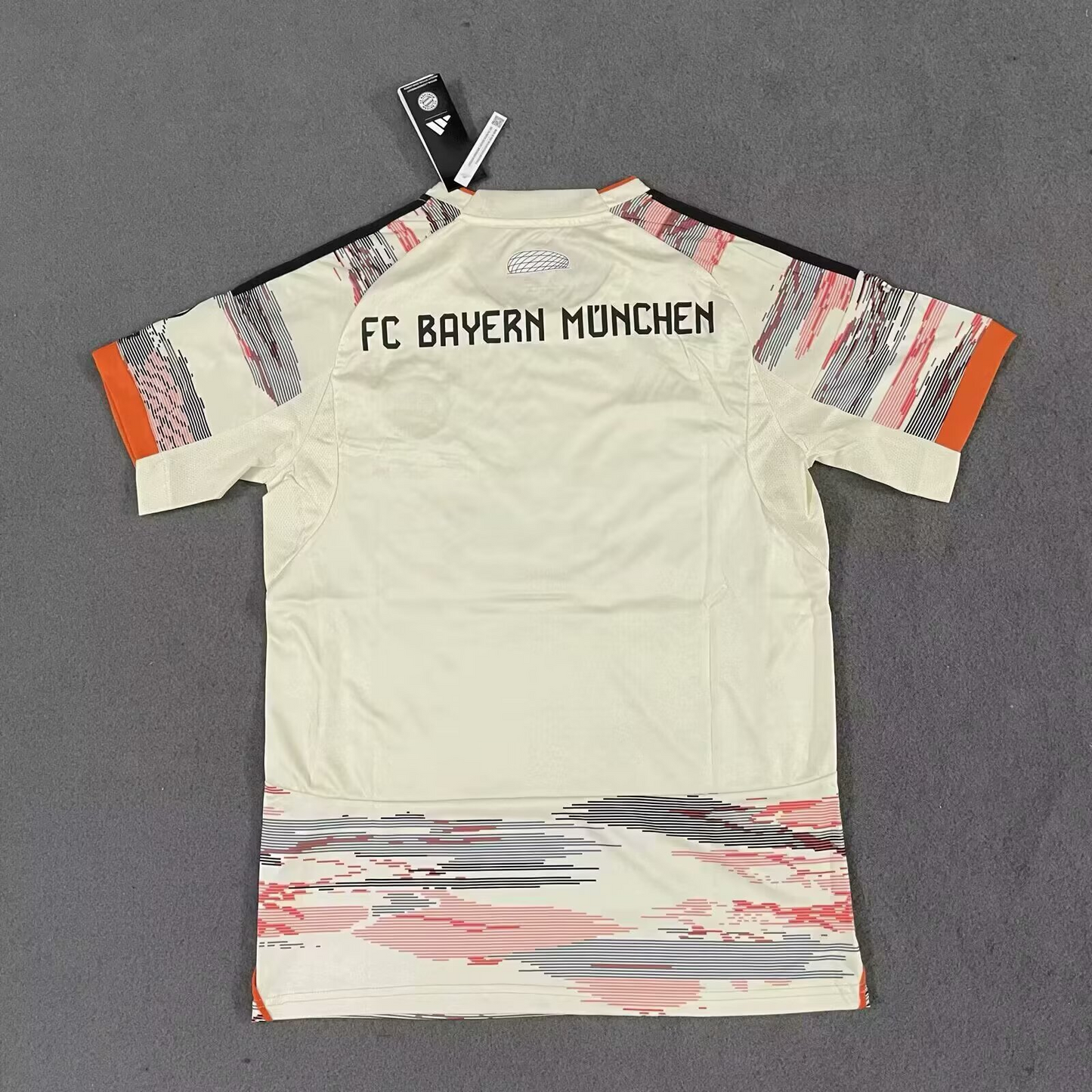 25/26 Bayern away