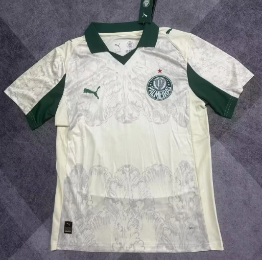 25/26 Palmeiras Three Guests