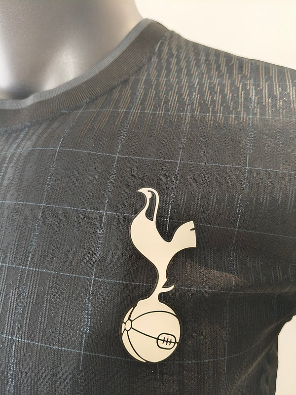 25/26Tottenham away