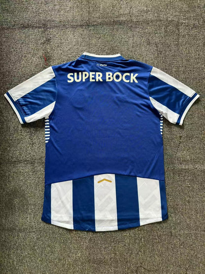 25/26 Porto Home