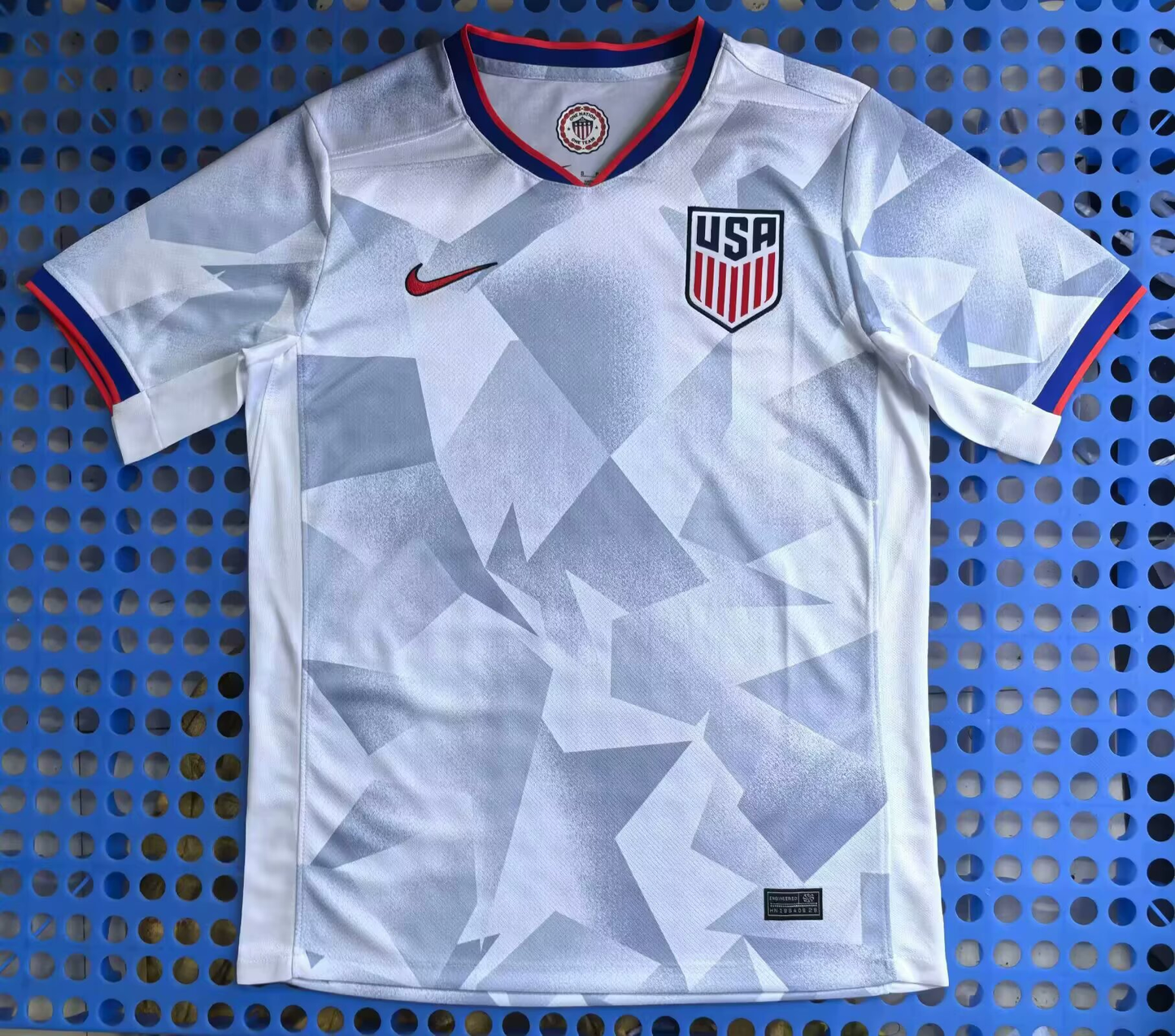 Fans Version 25/26 USA home away