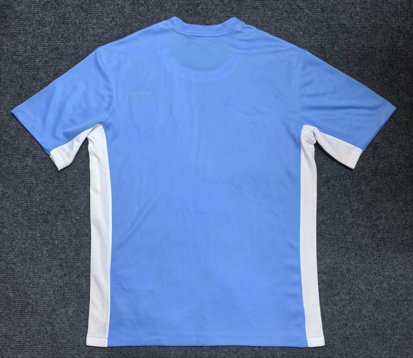 25/26Uruguay's home