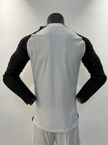 25/26 Corinthians' home