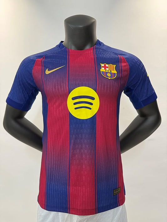 25/26 Barcelona home, Manches courtes et longues