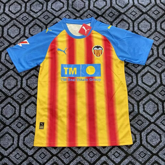 25/26 Valencia home