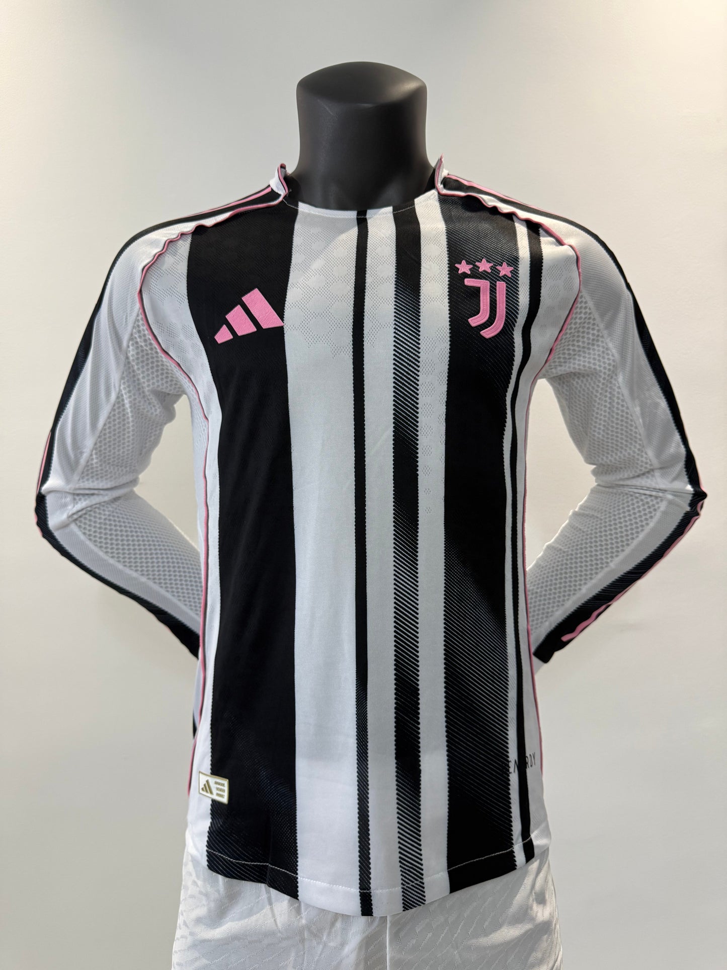 25/26Juventus home