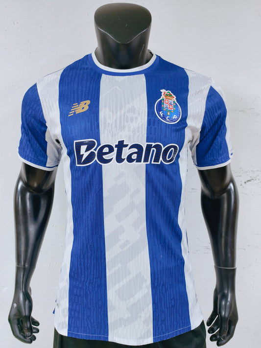 25/26 Porto Home